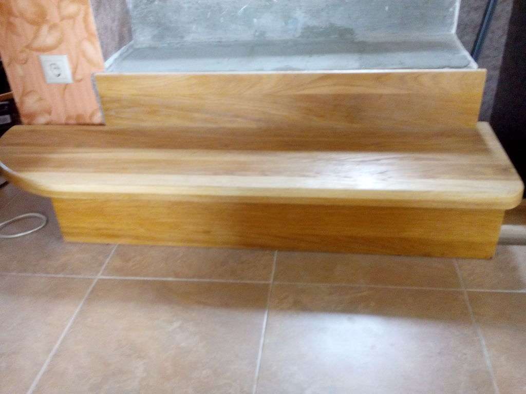 Облицювання деревиною бетонна сходи