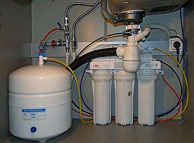 Який фільтр для води вибрати під мийку