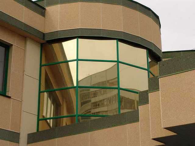 Тонування вікон і балконів плівкою